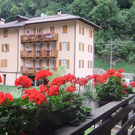 Appartamenti Rabbi Fonti Bagni di Rabbi Ngoại thất bức ảnh